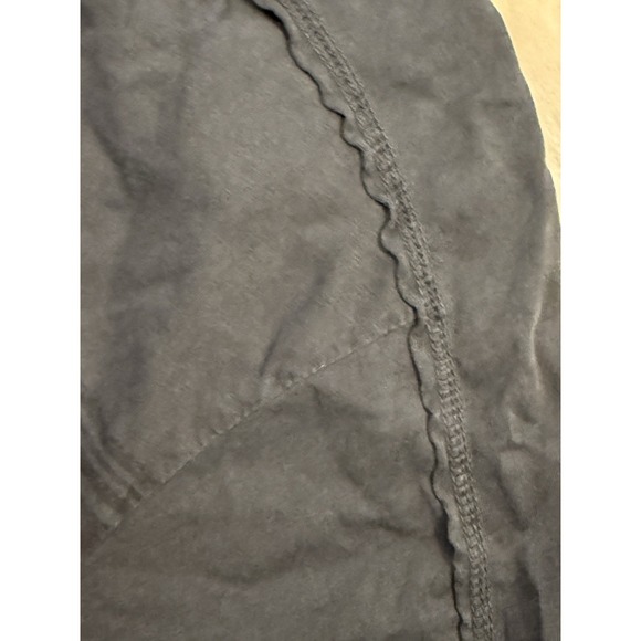 Harley-Davidson Deluxe‎ Of  Sundance, WY Black T-shirt Raw Edge Men's Small - Picture 7 of 8